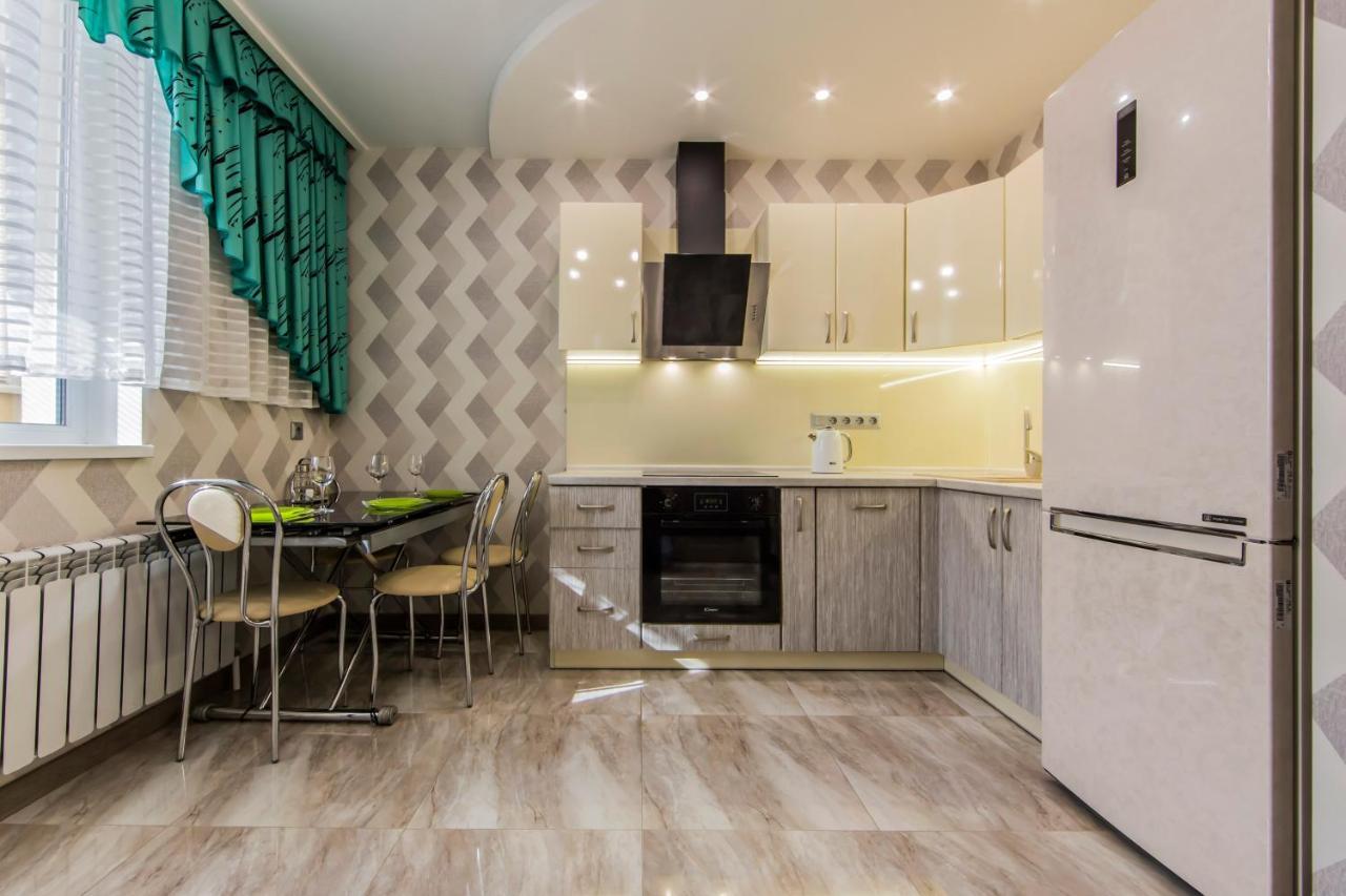 Стильна Квартира В Сучасному Комплексі Метро Нивки Kiev Exteriör bild