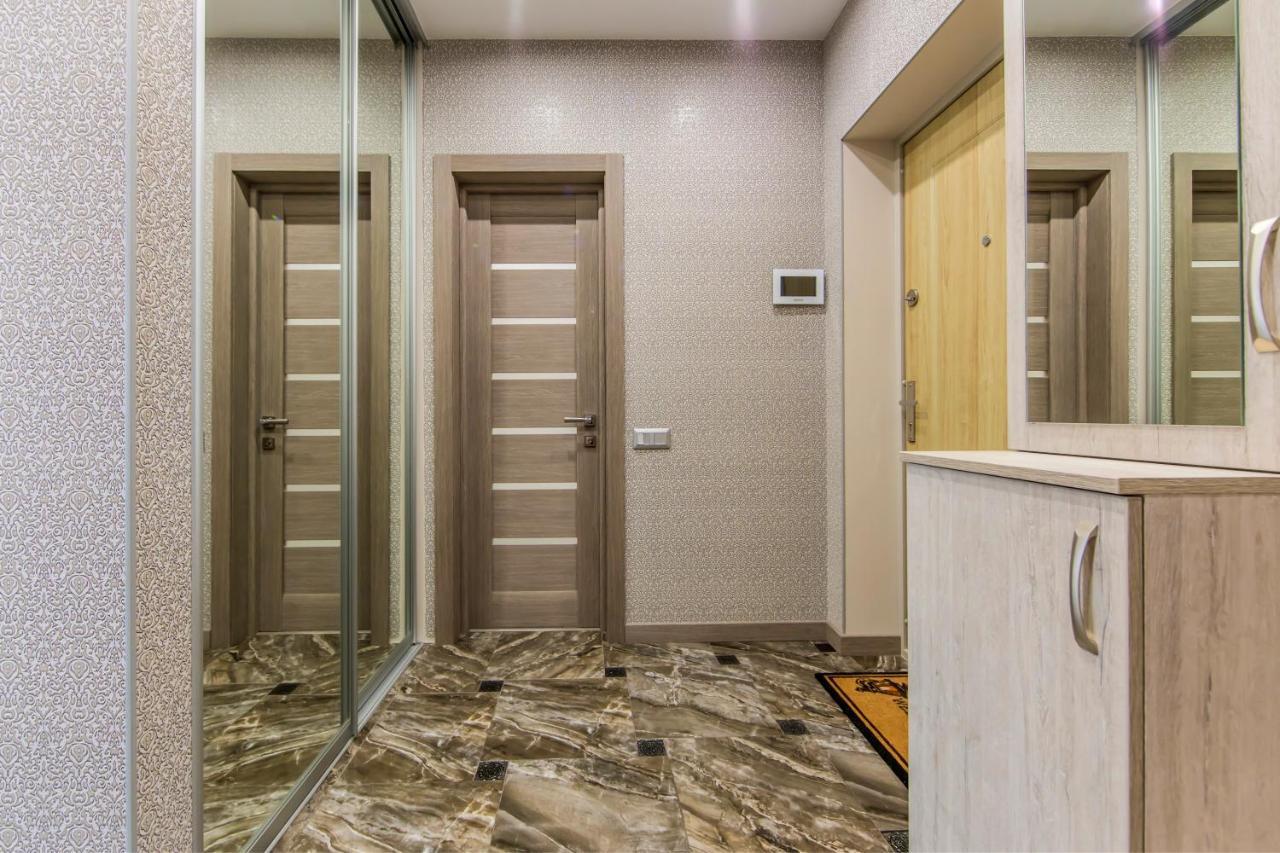 Стильна Квартира В Сучасному Комплексі Метро Нивки Kiev Exteriör bild